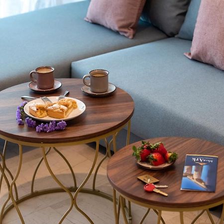 Blue Ark Boho Stay At Acropolis 아테네 외부 사진